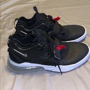 Black air max 270 size 10.5